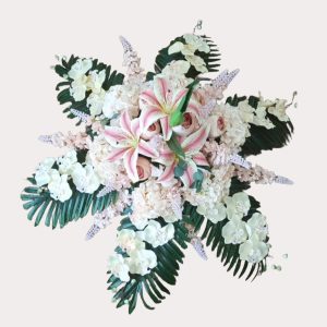 Aranžman od umjetnog cvijeća – Elegantni ljiljani